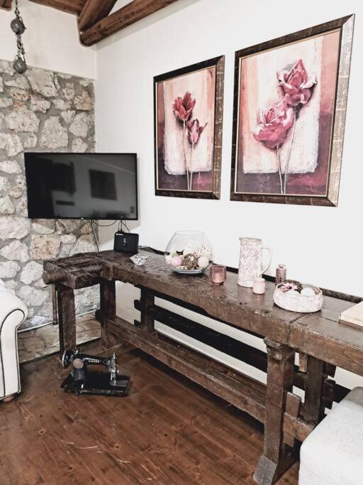 Fragosiko - Rustic Retreat In Kefalonia Holiday home *